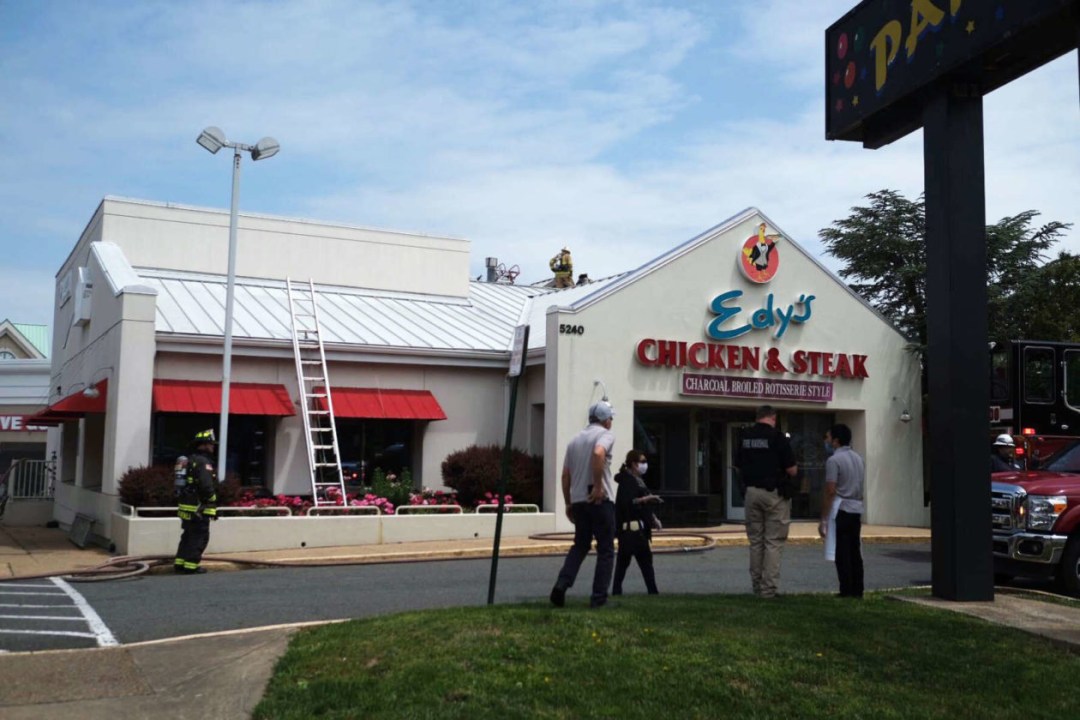 Picture of: ACFD Helps Battle Fire at Edy’s Chicken & Steak on Route