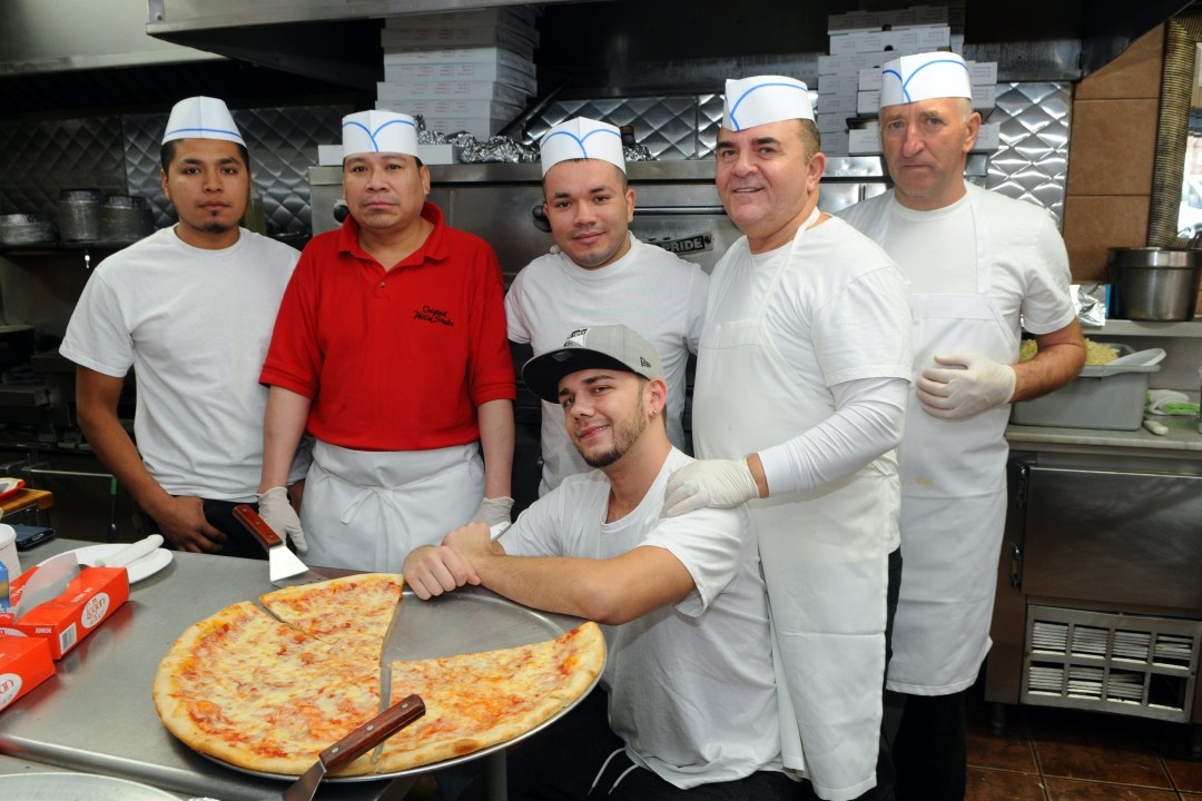 Picture of: Gio’s Pizza – Bronx – Menu & Hours – Order Delivery (% off)