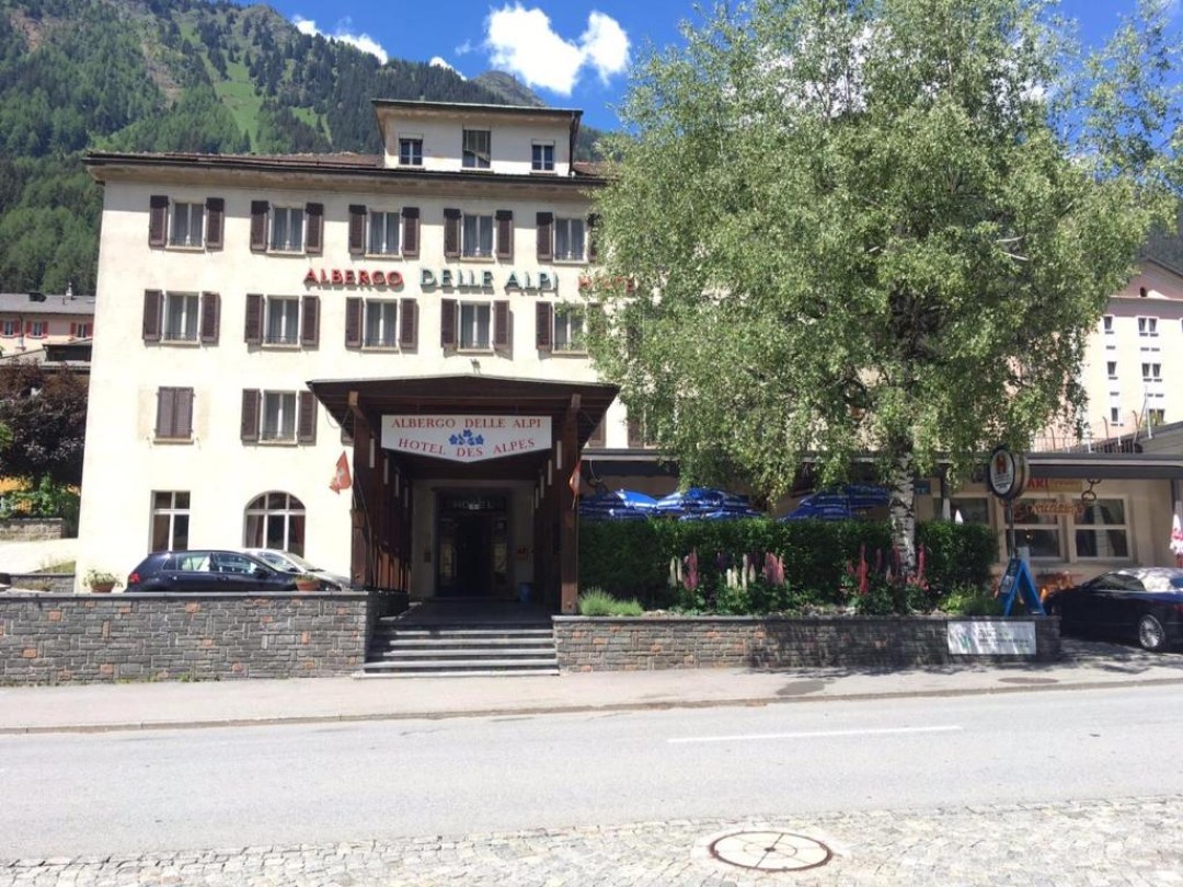 Picture of: Hotel Des Alpes – Restaurant & Pizzeria, Airolo – Aktualisierte