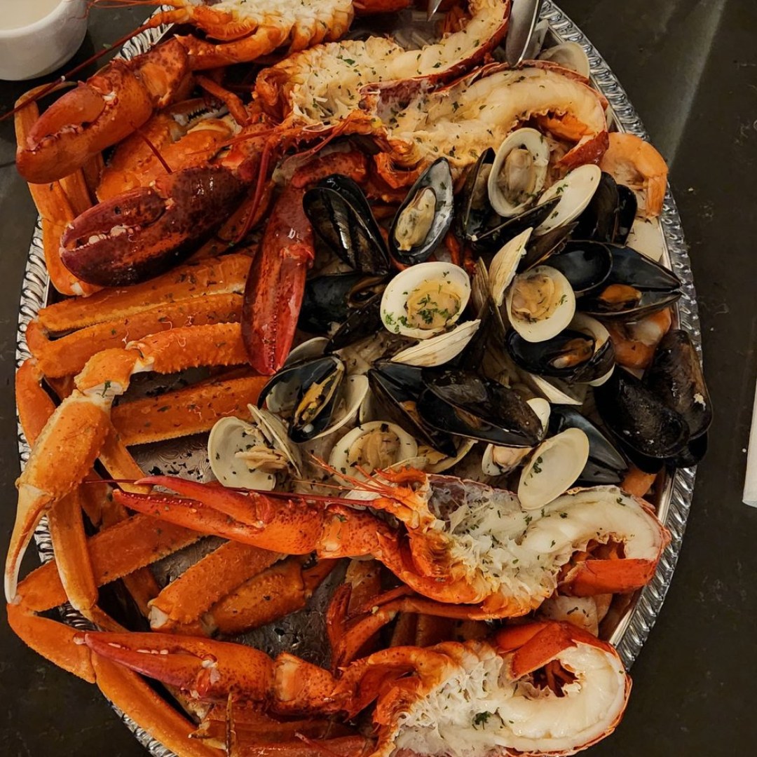 Picture of: THE BEST  Seafood Restaurants near Downtown Flushing, Queens, NY