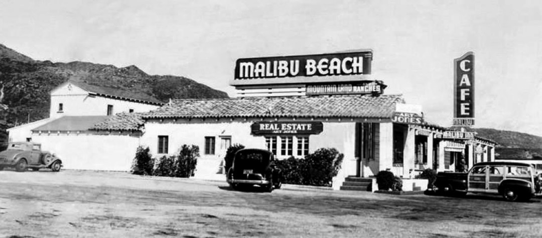 Picture of: The Malibu Post: Out to Lunch