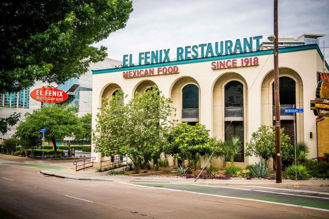 Picture of: El Fenix Is The Oldest Restaurant In Dallas – Fort Worth